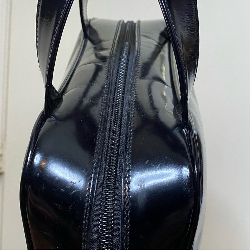 90s vtg Gucci x Tom Ford • Black Patent Leather Bowler w Strap - Picture 6 of 15
